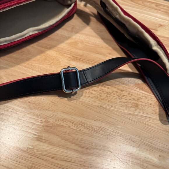 NWT JILL-E DESIGNS RED leather CAMERA SHOULDER Photography Compact System BAG - Picture 8 of 16